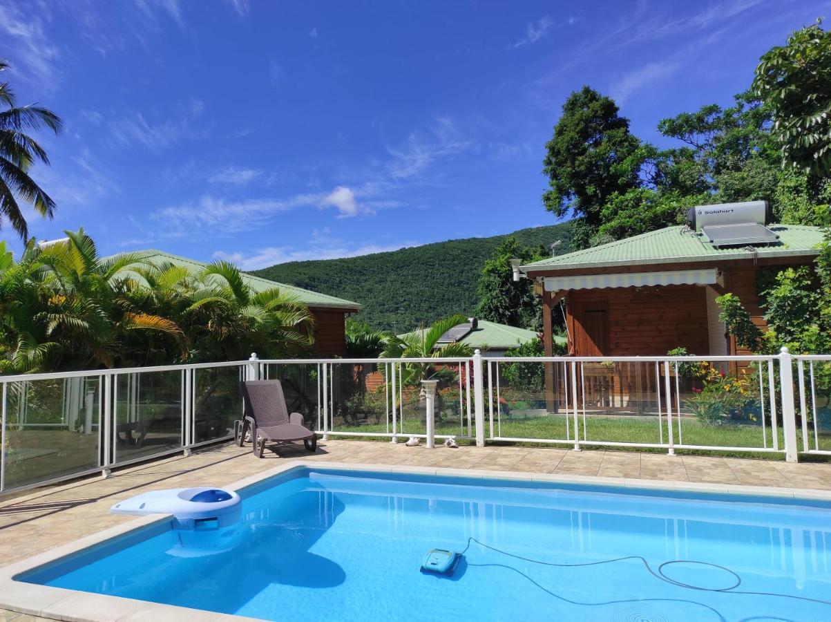 Le Tri Haut De Bellevue - Bungalow Colibri Pointe-Noire Exterior photo